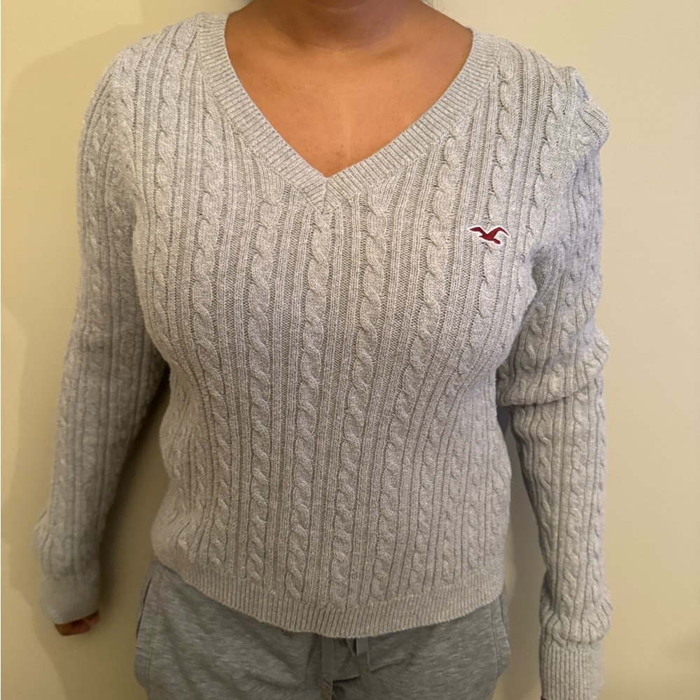 Gray Hollister V-neck sweater